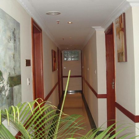 Hotel Nikko Towers 다르에스살람 외부 사진